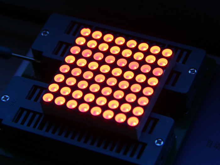 SeeedStudio 38mm 8x8 square matrix LED - Red Common Anode [SKU: 104990124] ( 38mm 8*8 정방형 LED 매트릭스 아노드 공통형 - 레드 )